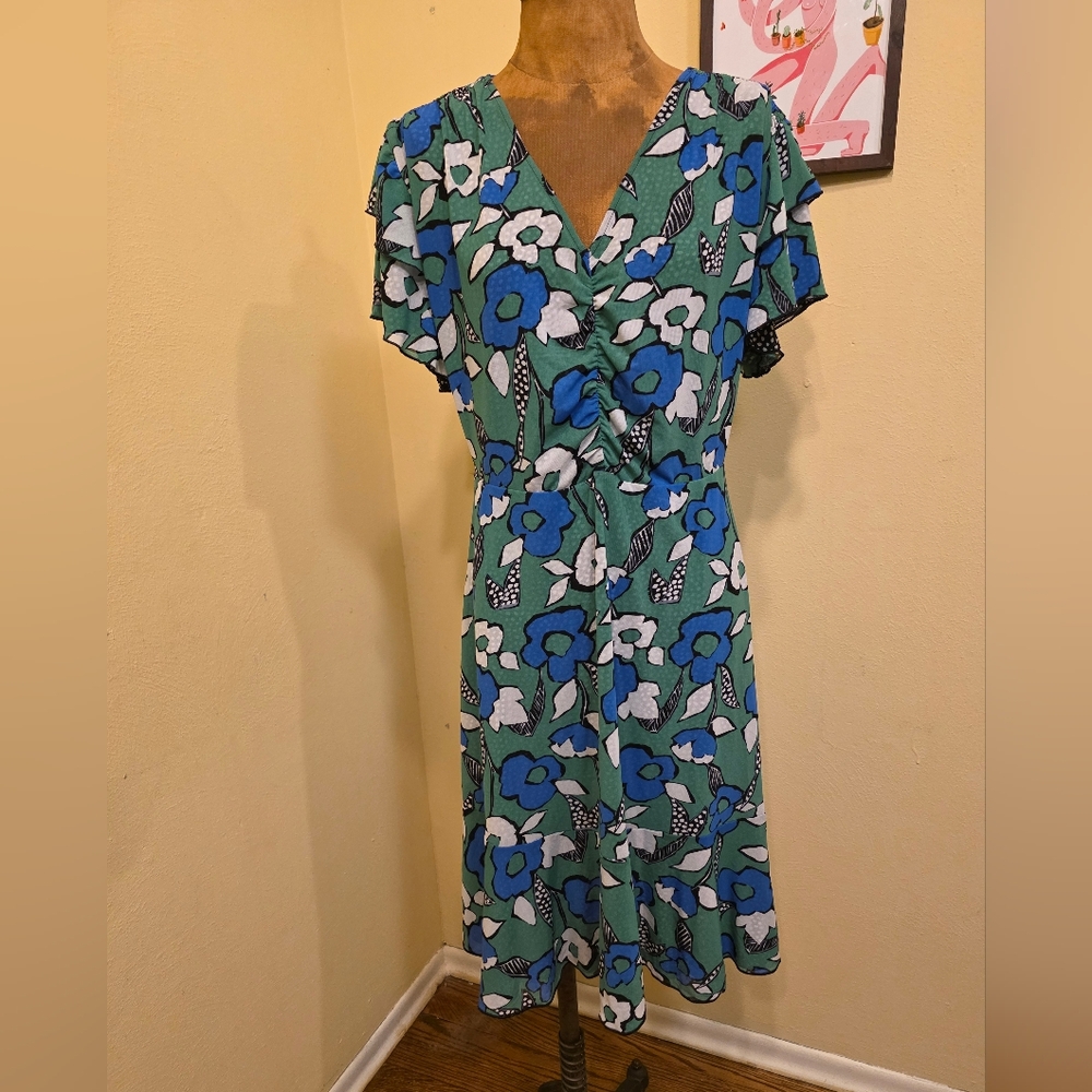 CAbi Reversible Celebrate the Dress Green Floral Black White Flowy Midi Medium - Picture 5 of 15